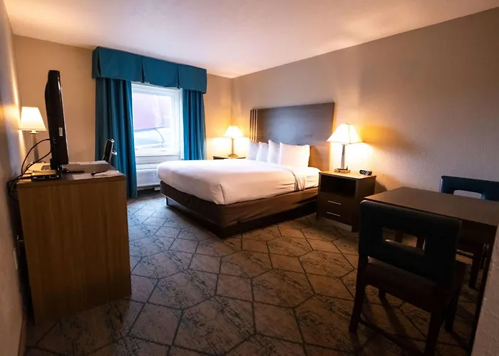 Baymont By Wyndham Hotel Effingham