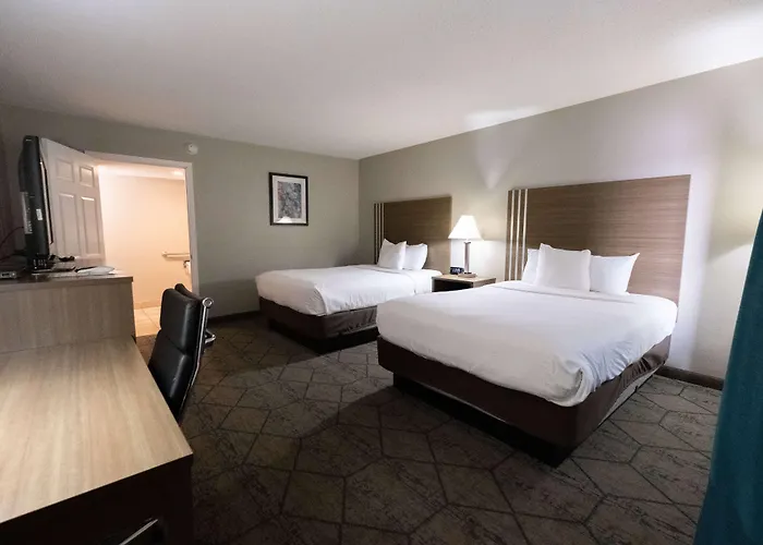 Hotel Baymont By Wyndham Effingham