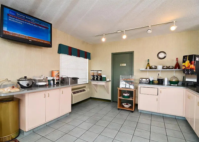 Baymont By Wyndham Hotel 2*